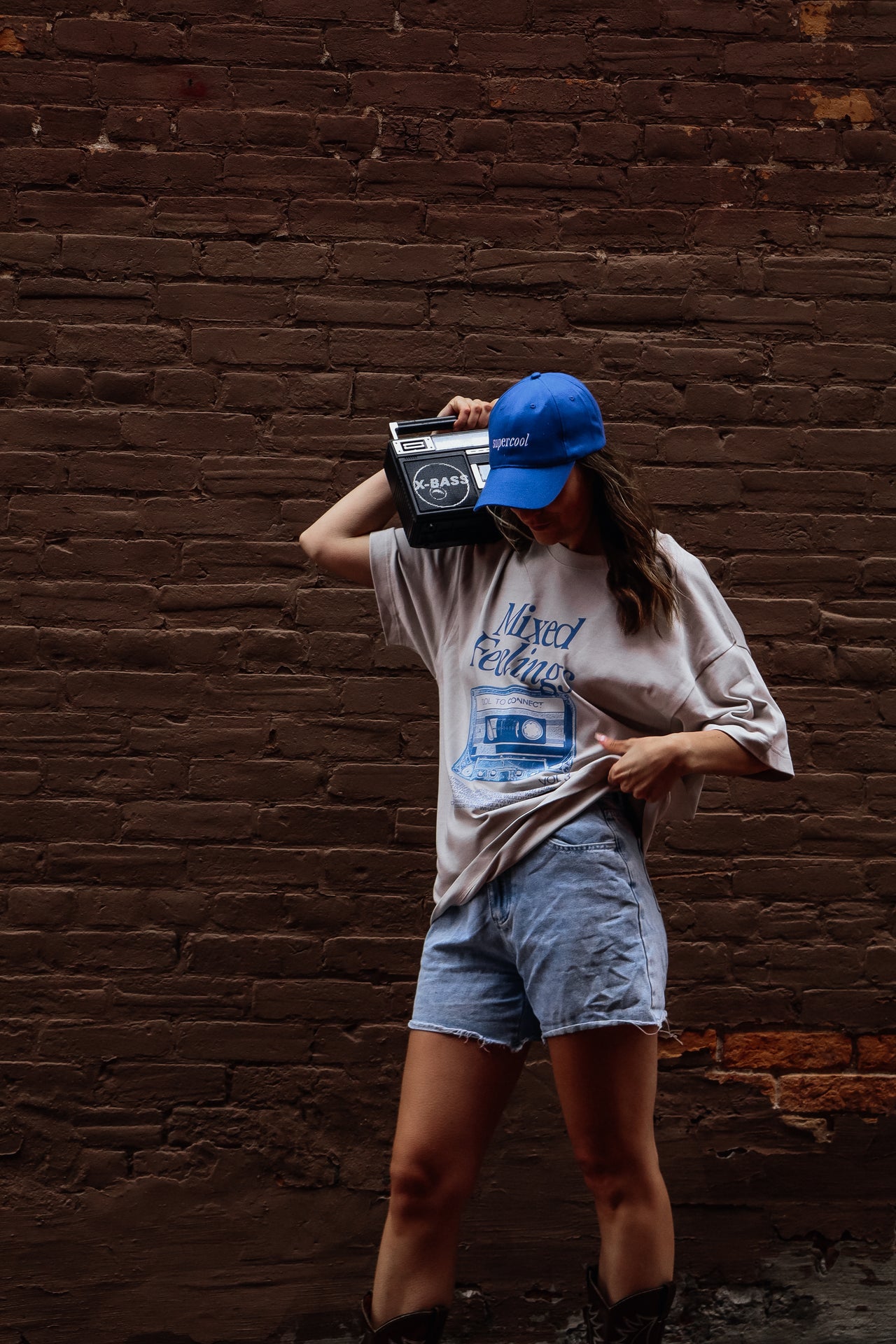 MIXED FEELINGS TEE